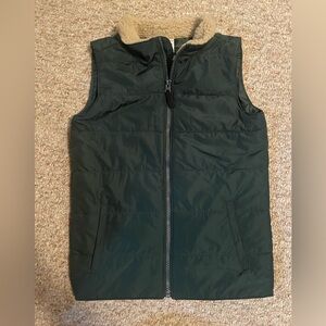 Carter’s boys outwear vest size 10
